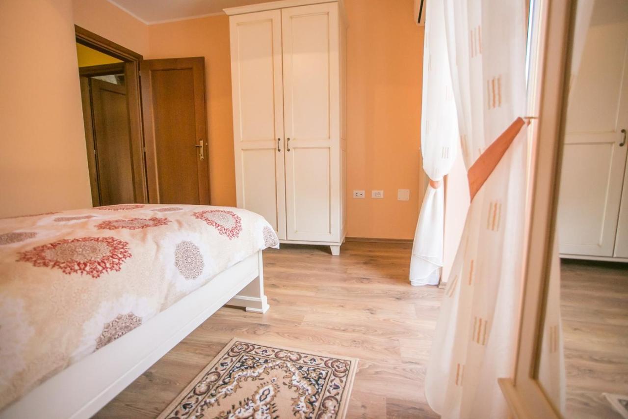 Holiday Home Mendula Tinjan 外观 照片