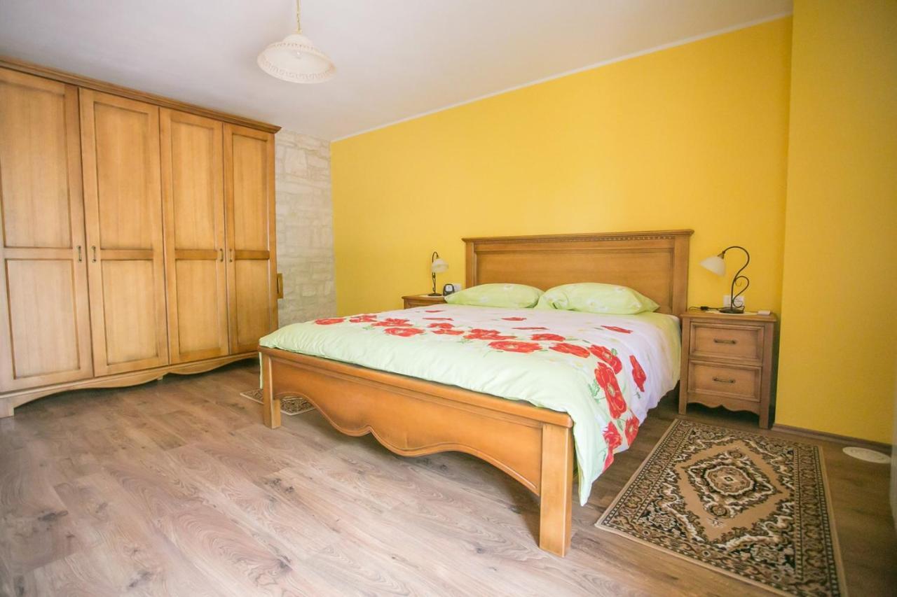 Holiday Home Mendula Tinjan 外观 照片
